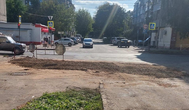 Авария на перекрестке Кузнецова и 2-й Ефимовской устранена досрочно